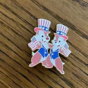 Disney chipmunks pin